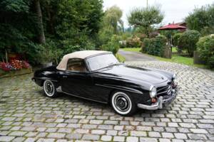Image 6/12 de Mercedes-Benz 190 SL (1959)