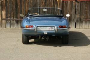 Imagen 11/20 de Jaguar E-Type 4.2 (1967)