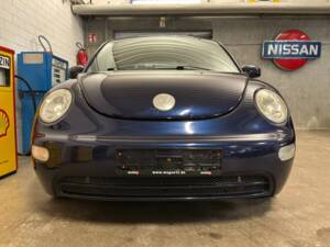 Bild 4/17 von Volkswagen New Beetle 1.4 (2002)