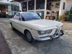 Bild 8/32 von BMW 2000 CS (1969)