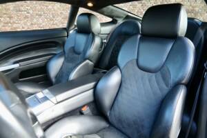 Afbeelding 29/50 van Aston Martin V12 Vanquish (2003)