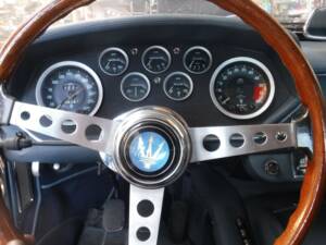 Image 8/50 of Maserati Mistral 4000 (1967)