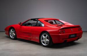 Image 12/37 of Ferrari F 355 F1 GTS (1997)