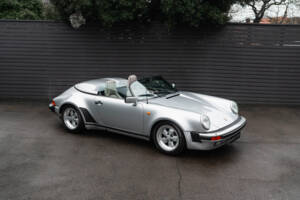 Bild 36/53 von Porsche 911 Speedster 3.2 (1989)