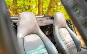 Immagine 30/47 di Porsche 911 Carrera (1994)