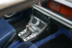 Image 37/50 of BMW 3.0 CSi (1974)