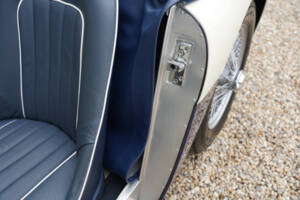 Image 42/50 of Austin-Healey 100&#x2F;4 (BN1) (1953)
