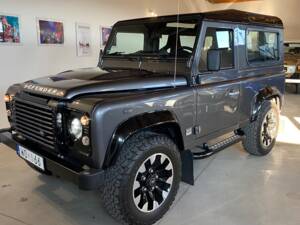 Bild 12/59 von Land Rover Defender 90 Works V8 "70th Edition" (2018)