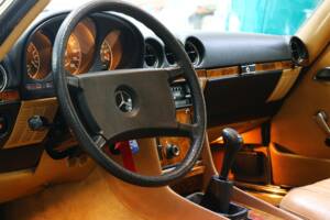 Afbeelding 17/25 van Mercedes-Benz 280 SLC (1980)