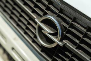 Image 11/50 of Opel Kadett 1,8 GT&#x2F;E (1984)