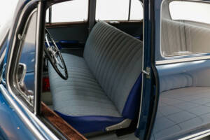 Bild 6/18 von Mercedes-Benz 220 SE (1958)