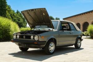 Image 48/50 de Volkswagen Golf Mk I Convertible 1.1 (1980)