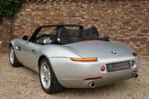 Image 32/50 of BMW Z8 (2000)