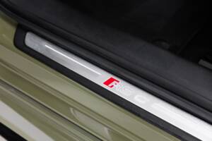 Image 11/40 of Audi RS6 Avant (2019)