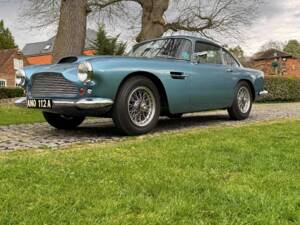 Afbeelding 2/30 van Aston Martin DB 4 (1959)
