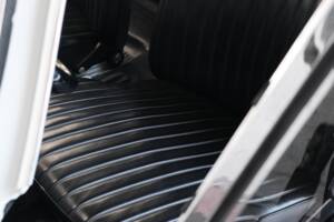 Image 27/50 of BMW 700 LS Luxus (1965)