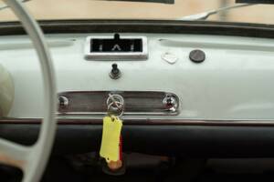 Bild 42/50 von FIAT 750 (1963)