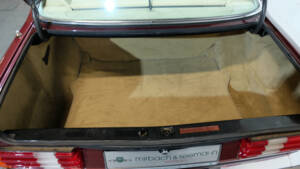 Image 22/23 of Mercedes-Benz 560 SEC (1987)