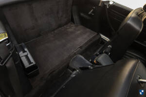 Image 33/85 of Mercedes-Benz 560 SL (1986)