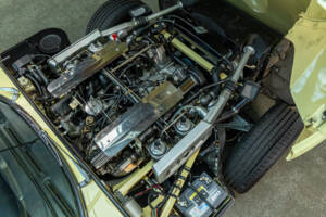 Image 18/28 of Jaguar E-Type V12 (1974)