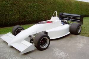 Afbeelding 1/4 van Pilbeam MP58 (1991)