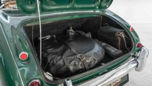 Image 24/27 of Austin-Healey 3000 Mk II (BN7) (1961)