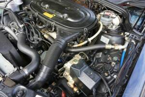 Immagine 44/47 di Mercedes-Benz 190 E 2.3 (1992)