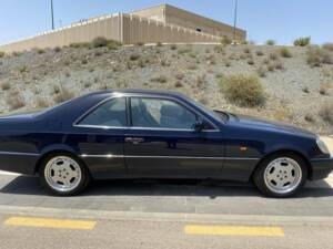 Afbeelding 3/8 van Mercedes-Benz CL 500 (1994)
