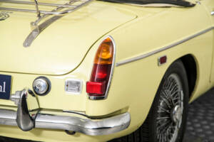 Bild 30/50 von MG MGC (1969)