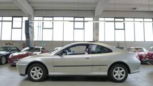 Imagen 1/32 de Peugeot 406 Coupé 2.0 16V (2000)