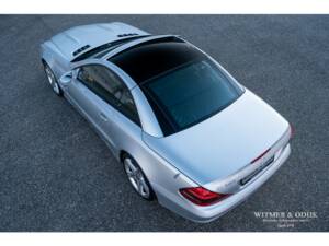 Imagen 16/36 de Mercedes-Benz SL 500 (2011)
