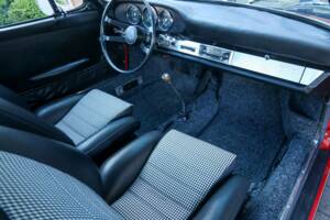 Immagine 18/50 di Porsche 912 (1966)
