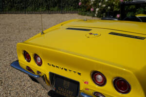 Image 13/50 of Chevrolet Corvette Stingray (1972)