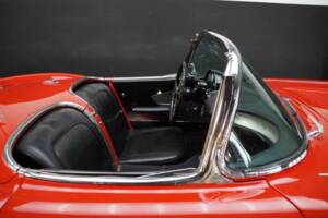 Image 19/50 of Chevrolet Corvette (1958)
