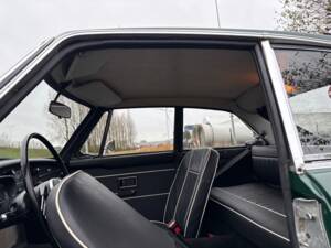 Immagine 7/40 di MG MGC GT (1968)