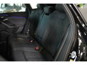 Image 6/22 of Audi S6 e-tron Avant (2024)