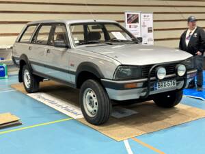 Imagen 1/17 de Peugeot 505 Break 4x4 Dangel (1988)