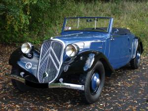 Afbeelding 15/21 van Citroën Traction Avant 7 C (1934)
