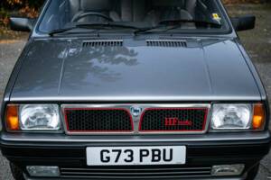 Imagen 40/50 de Lancia Delta 1.6 HF (1989)