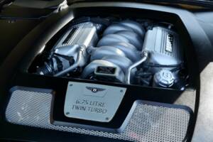 Image 38/50 de Bentley Azure (2008)