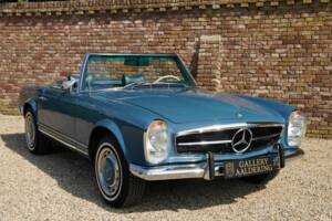 Imagen 49/50 de Mercedes-Benz 280 SL (1968)