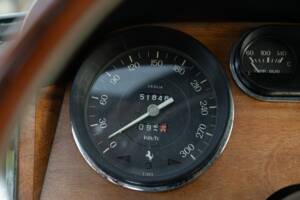 Bild 50/50 von Ferrari 330 GT 2+2 (1964)