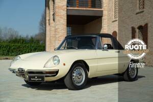 Image 1/50 de Alfa Romeo 1750 Spider Veloce (1969)