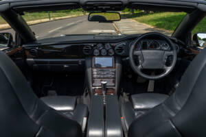 Bild 16/31 von Bentley Azure T (2009)