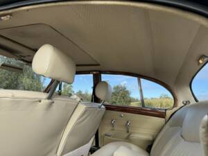 Bild 12/22 von Jaguar S-Type 3.8 (1968)