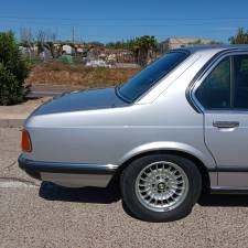 Image 8/41 of BMW 745i (1984)