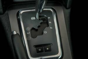 Bild 28/45 von Peugeot 407 3.0i V6 (2006)
