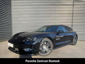 Bild 1/28 von Porsche Taycan 4 Cross Turismo (2025)