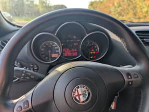 Image 94/111 of Alfa Romeo 147 3.2 GTA (2002)
