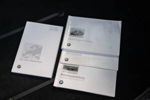 Immagine 44/44 di BMW 328i Touring (1997)